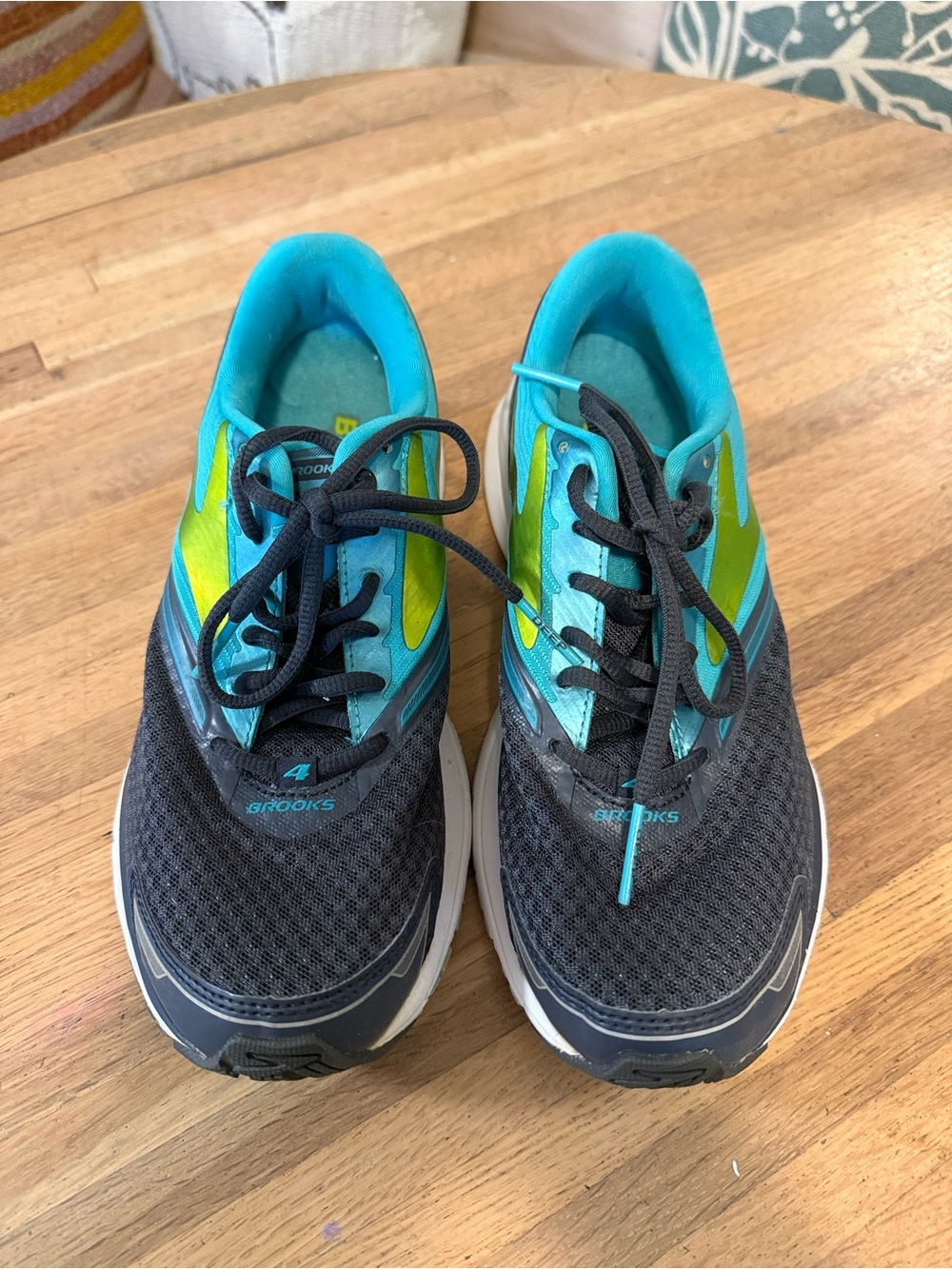 Brooks Launch - Picture 3 of 5